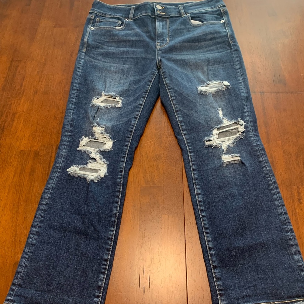 American Eagle Crop Jeans